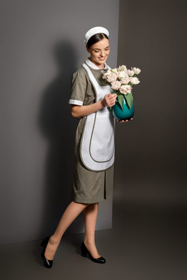 Grembiule Sole Gray Melange modella Grembiule Sole Gray Melange modella