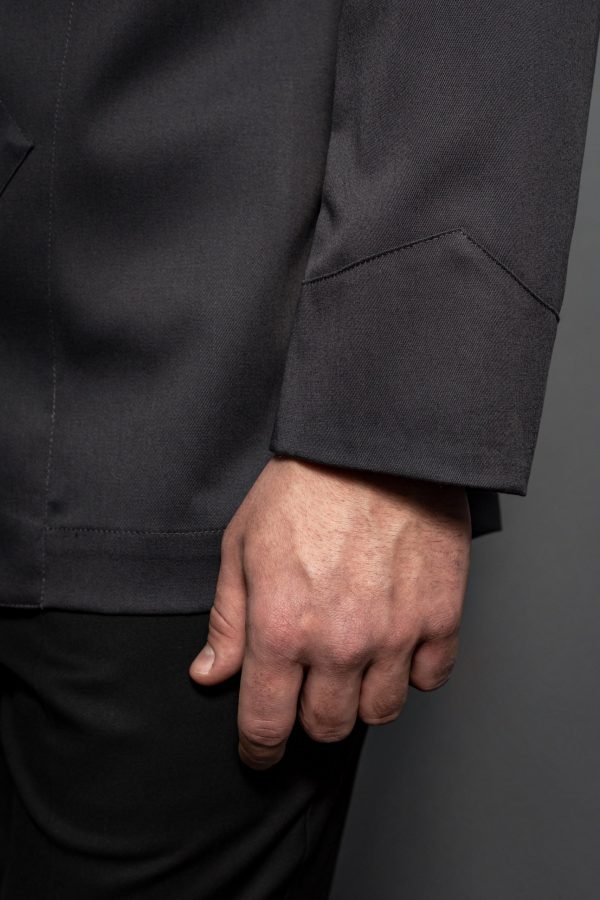 Nathan dark grey man detail Nathan dark grey man detail