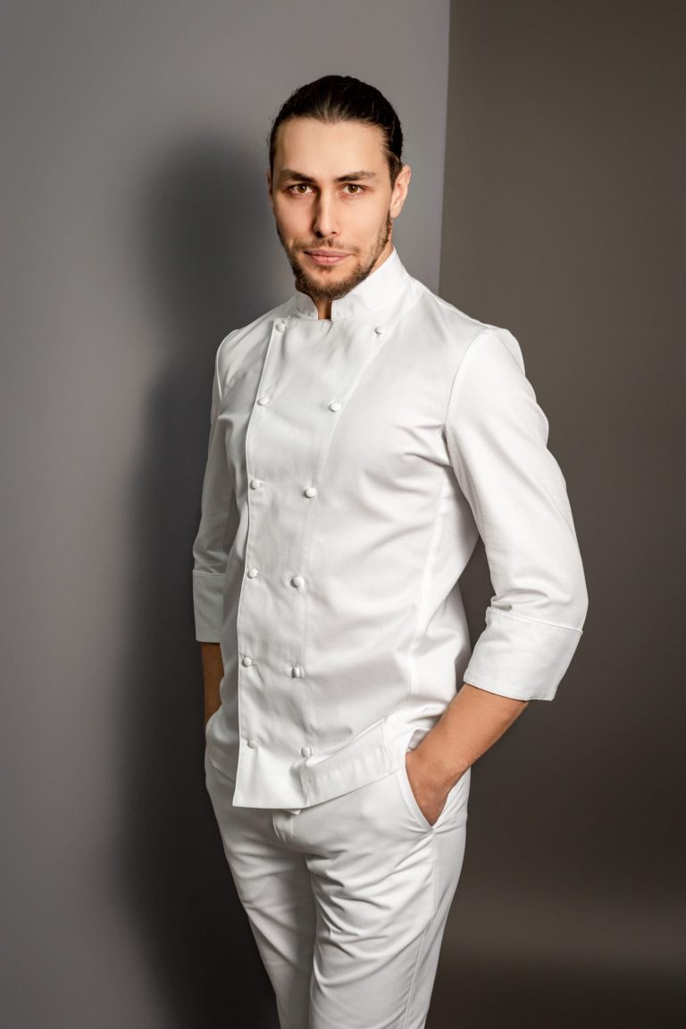 Alex white