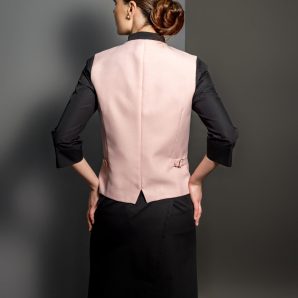 Pica rose back